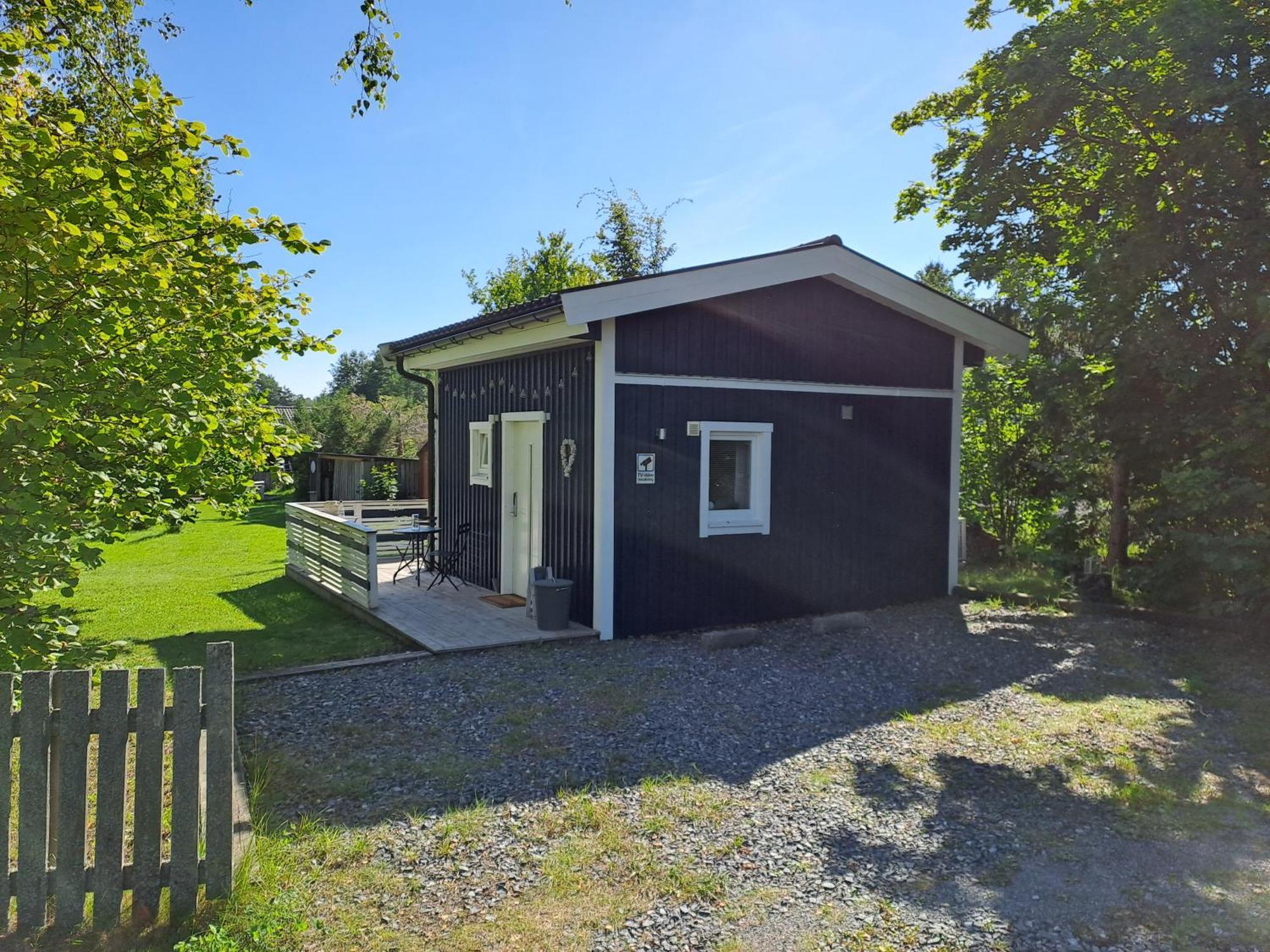 Villa Lillhuset Naera Stockholm Tungelsta Exterior foto